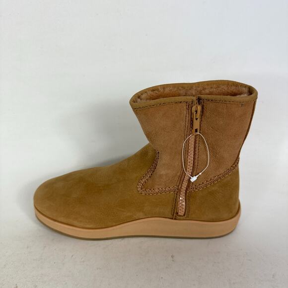 Olukai Pa'ina Hulu Winter Boot Womens 7 Brown Suede Leather Side Zip Booties NWT - Picture 6 of 9